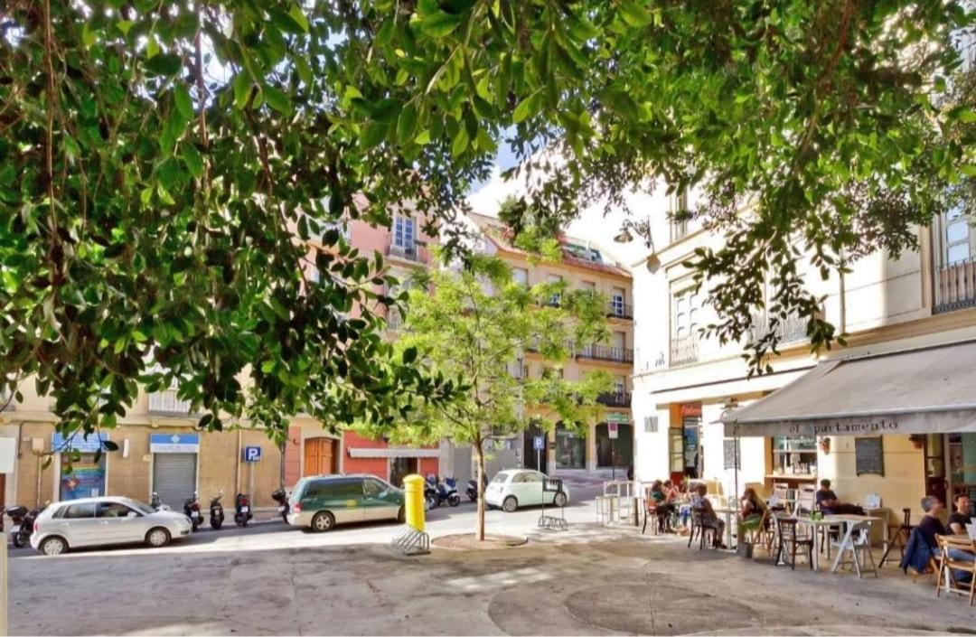 Magnifico Apartment Malaga Exterior photo